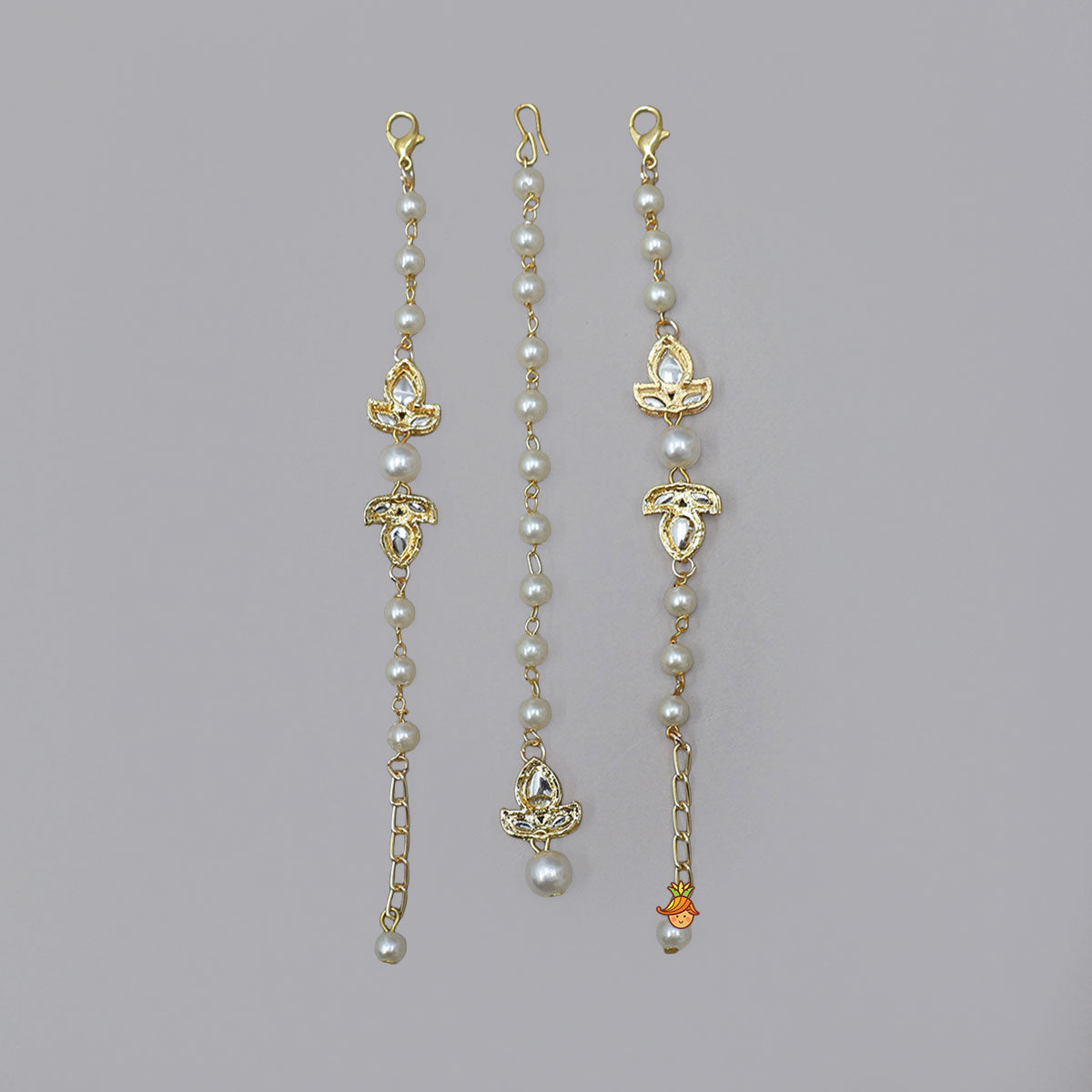 Elegant Bracelet And Maang Tikka