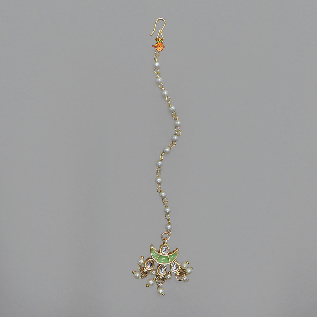Exquisite Hand Harness Bracelet And Maang Tikka