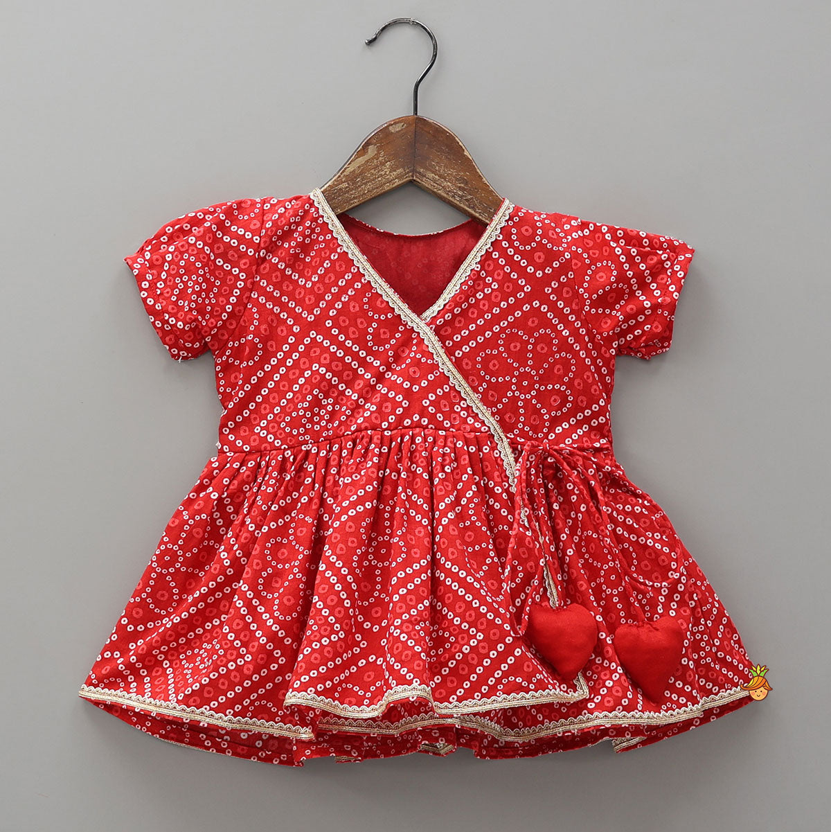 Bandhani Printed Angarkha Style Kurti With Cap Mittens And Booties
