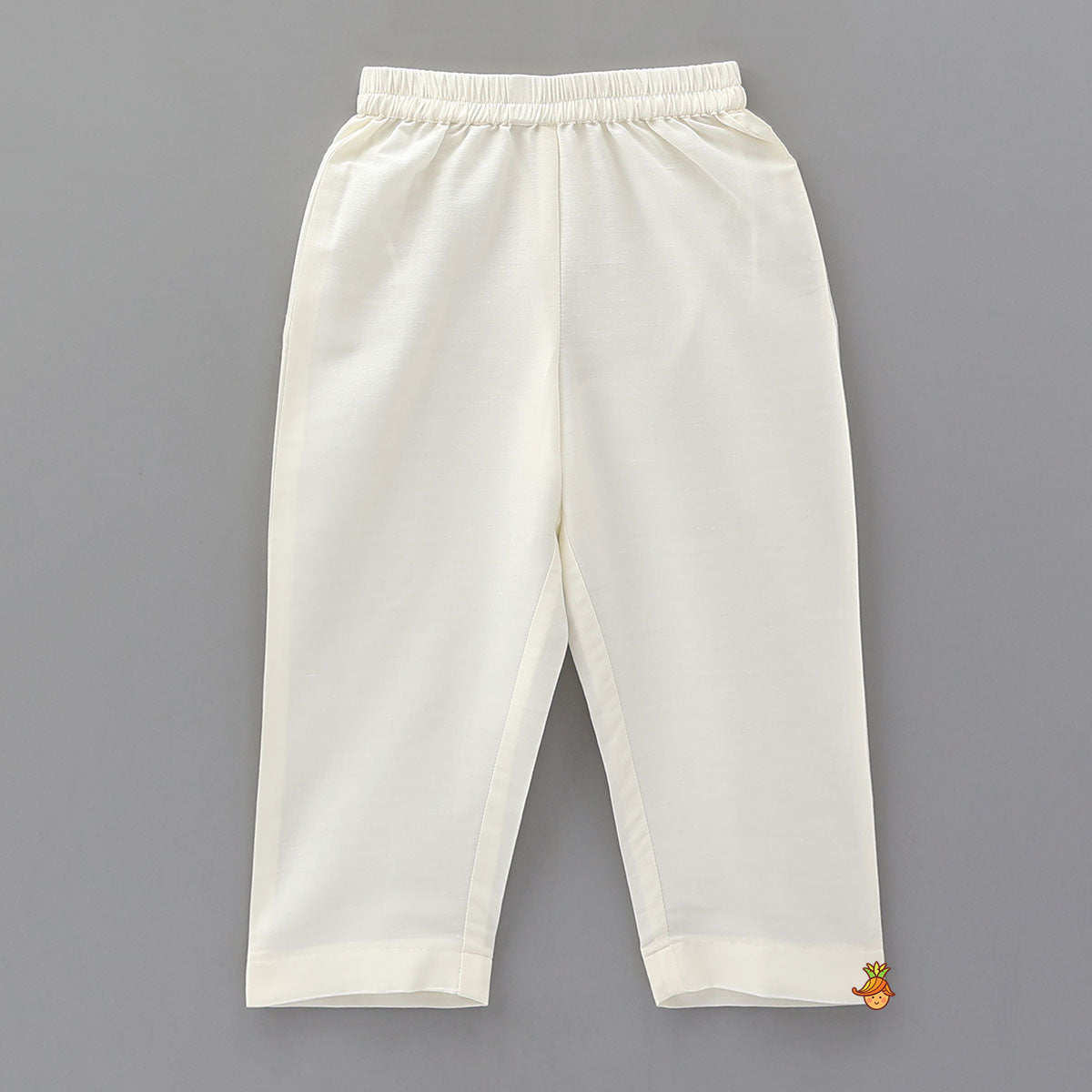Pin Tuck Kurta And Pyjama