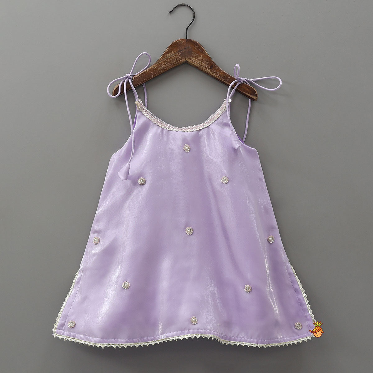 Sheen Elegant Kurti And Crushed Fabric Palazzo With Hair Tie