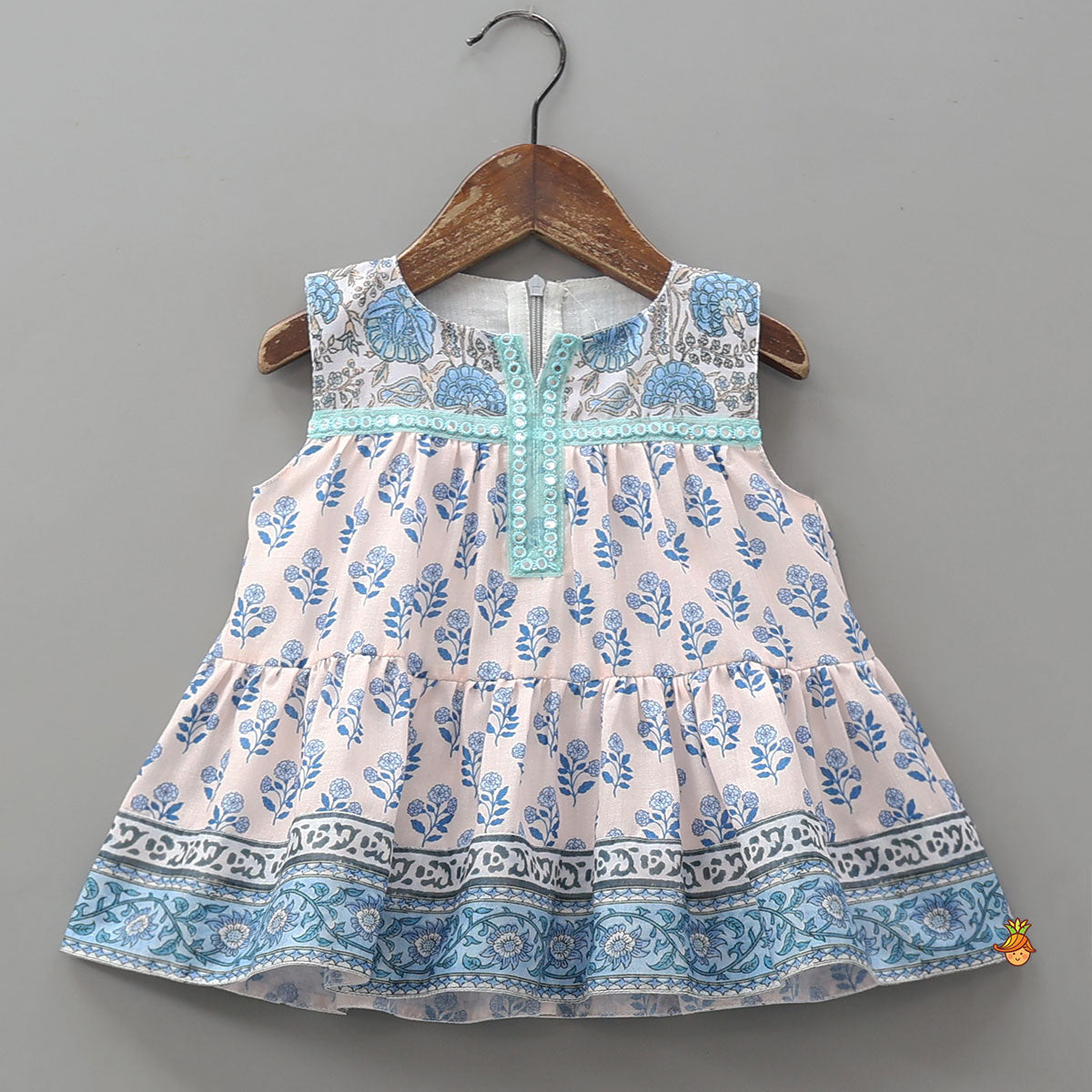 Faux Mirror Lace Work Sleeveless Top And Pant