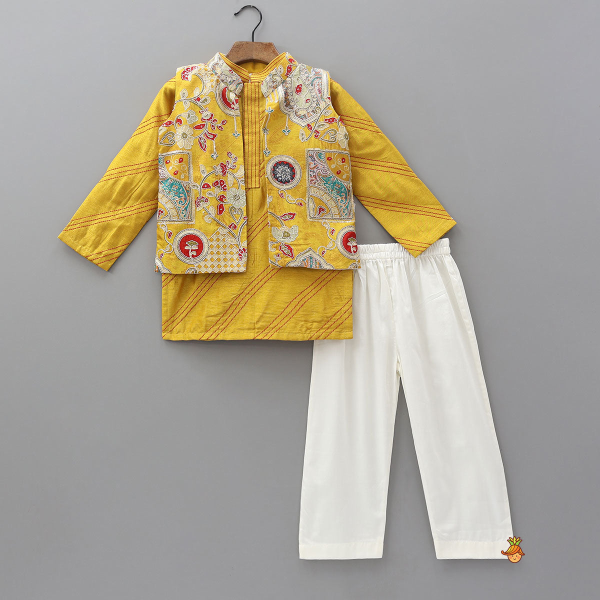 Contrast Thread Work Kurta and Pyjama With Floral Printed Open Jacket