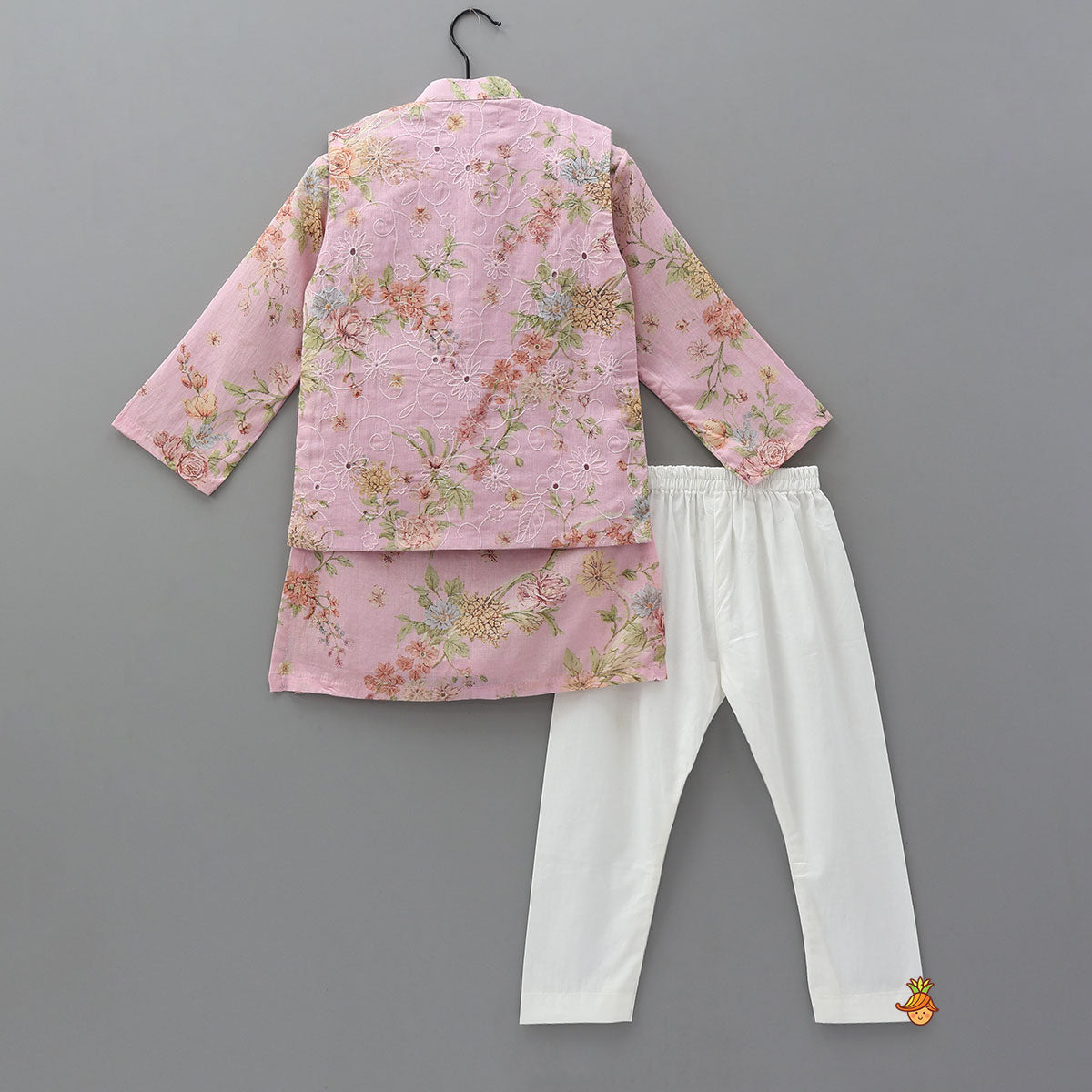 Floral Printed Elegant Kurta With Matching Jacket And Pyjama