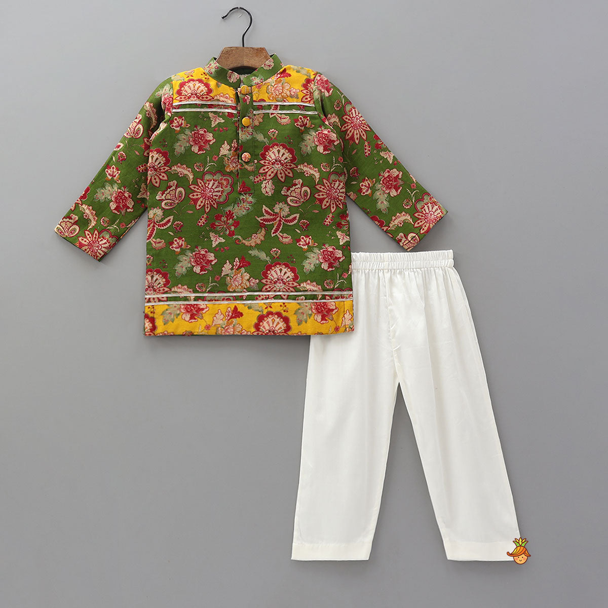 Contrast Yoke Detailed Floral Printed Kurta With Pyjama