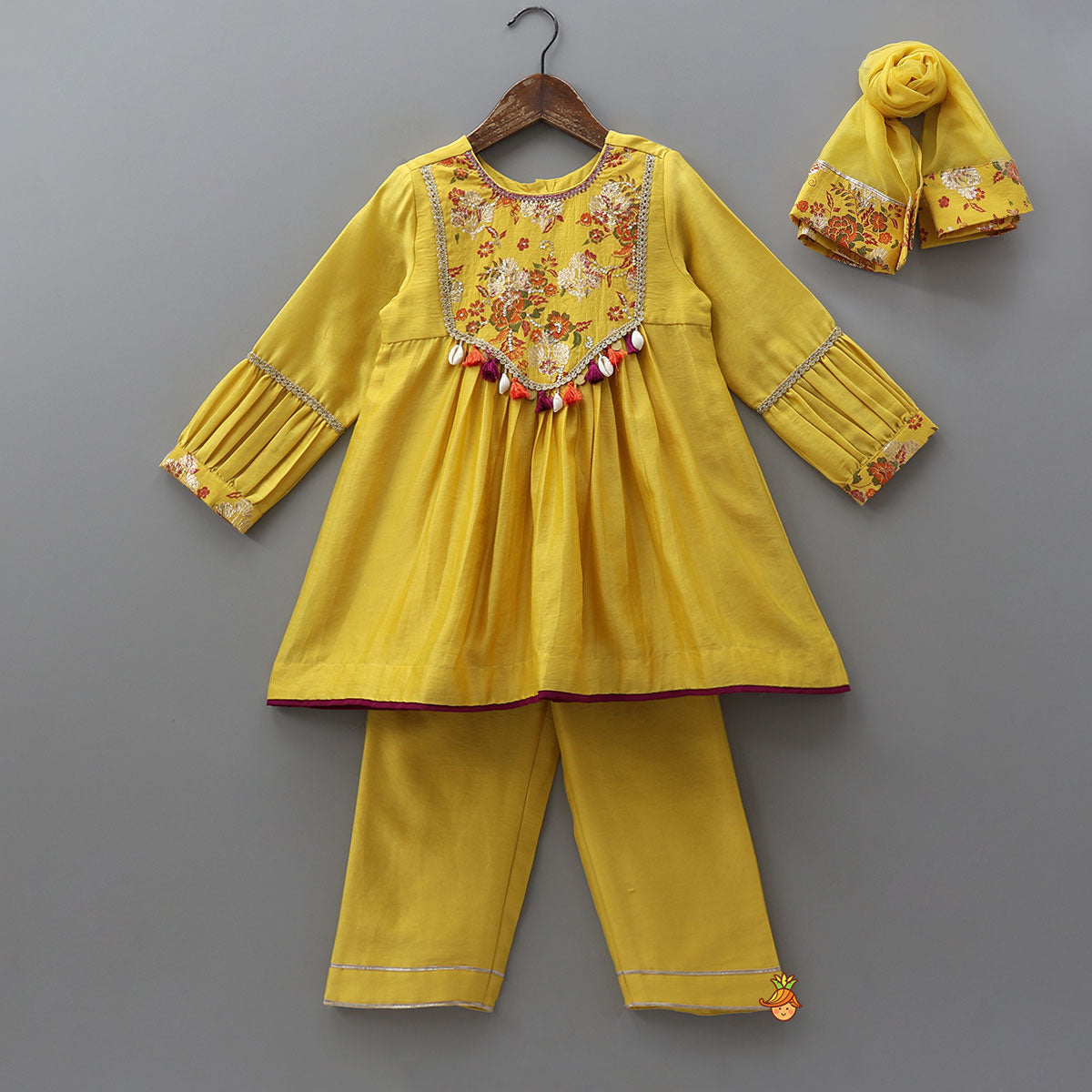 Pleated Sleeve Kurti And Pant With Matching Dupatta