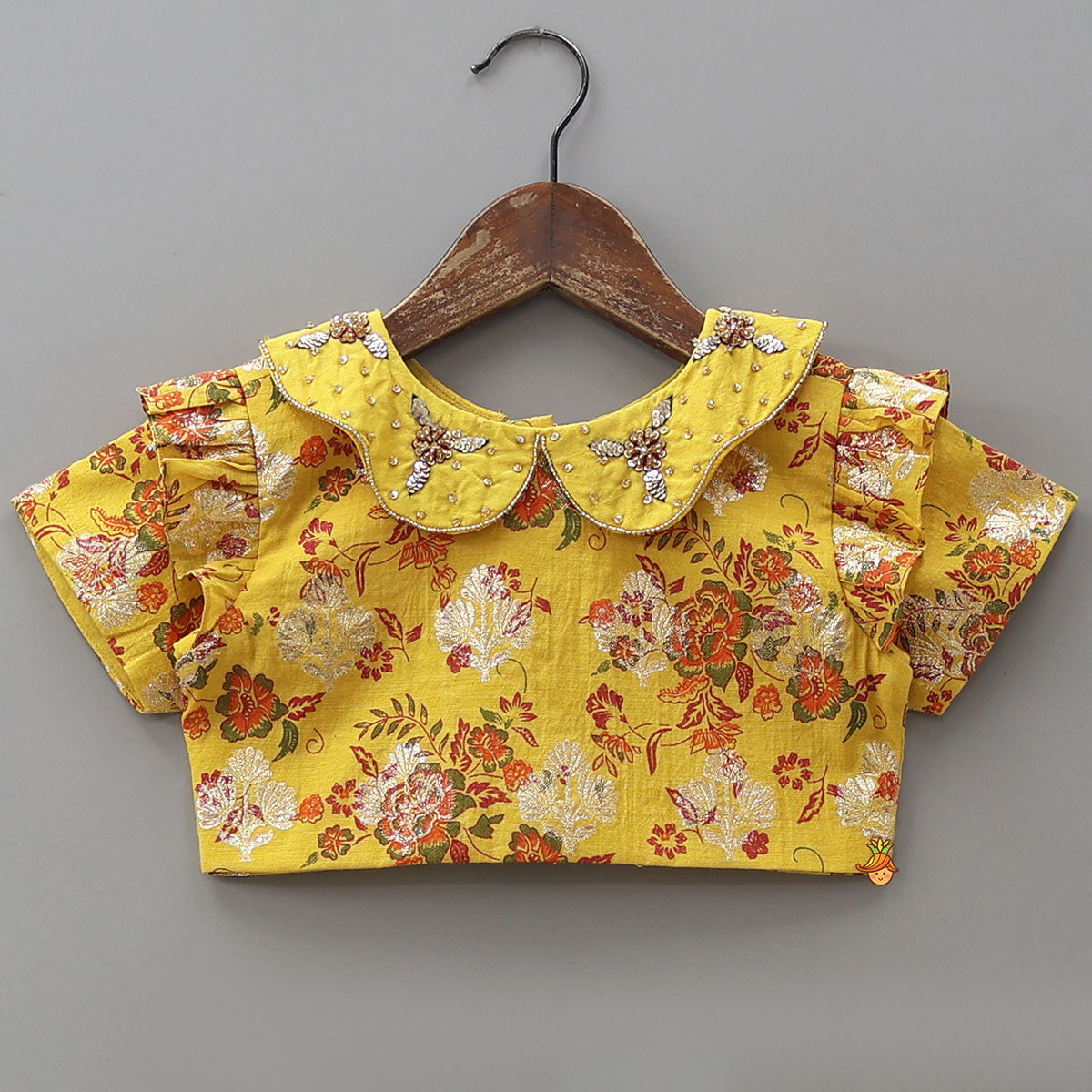 Peter Pan Collar Floral Crop Top With Lehenga And Net Dupatta