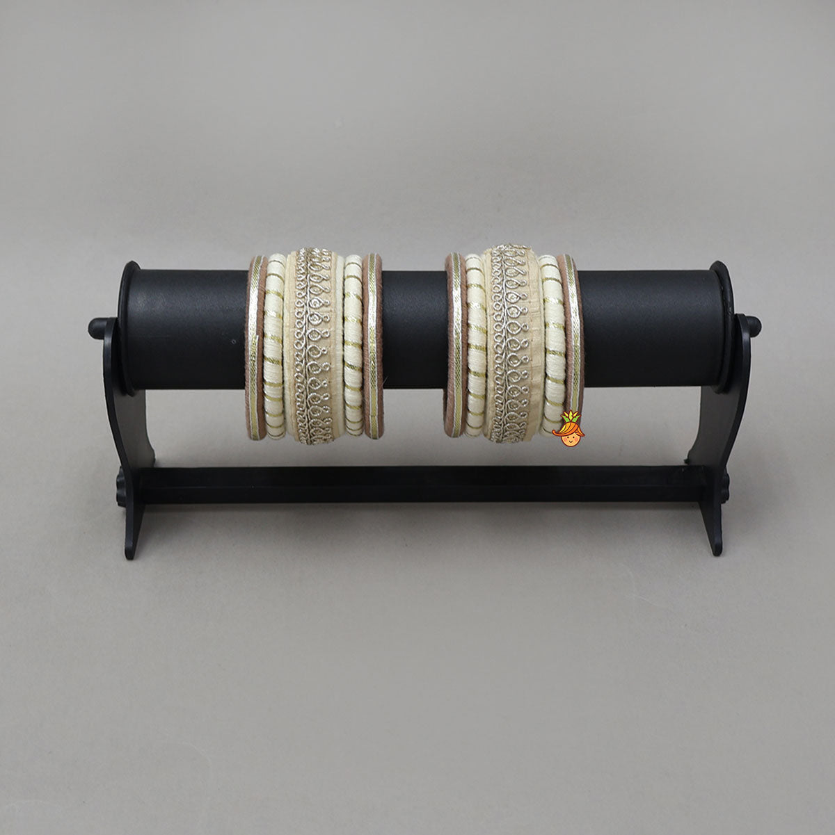 Thread-Wrapped Bangles With Lace Detailing