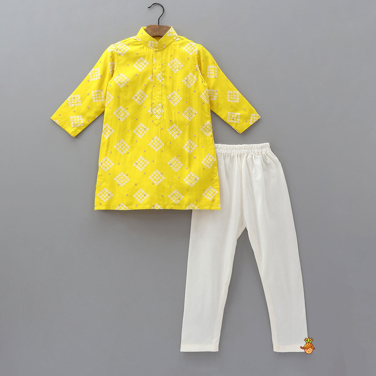Bandhani Print Kurta With Floral Applique Jacket And Churidar