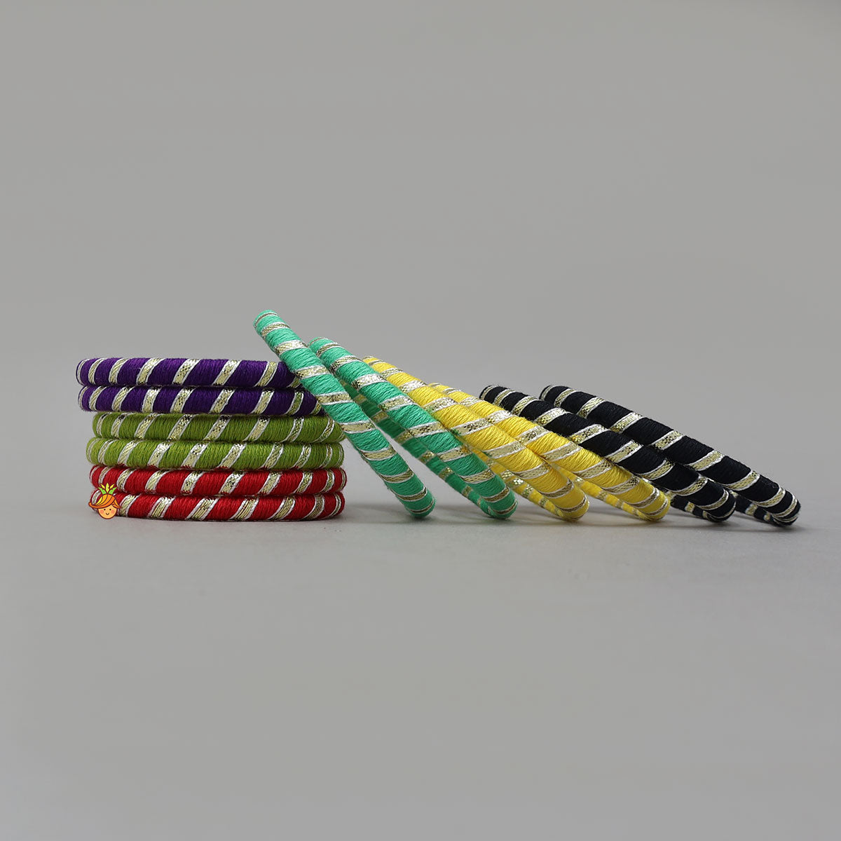 Adorable Thread Bangles