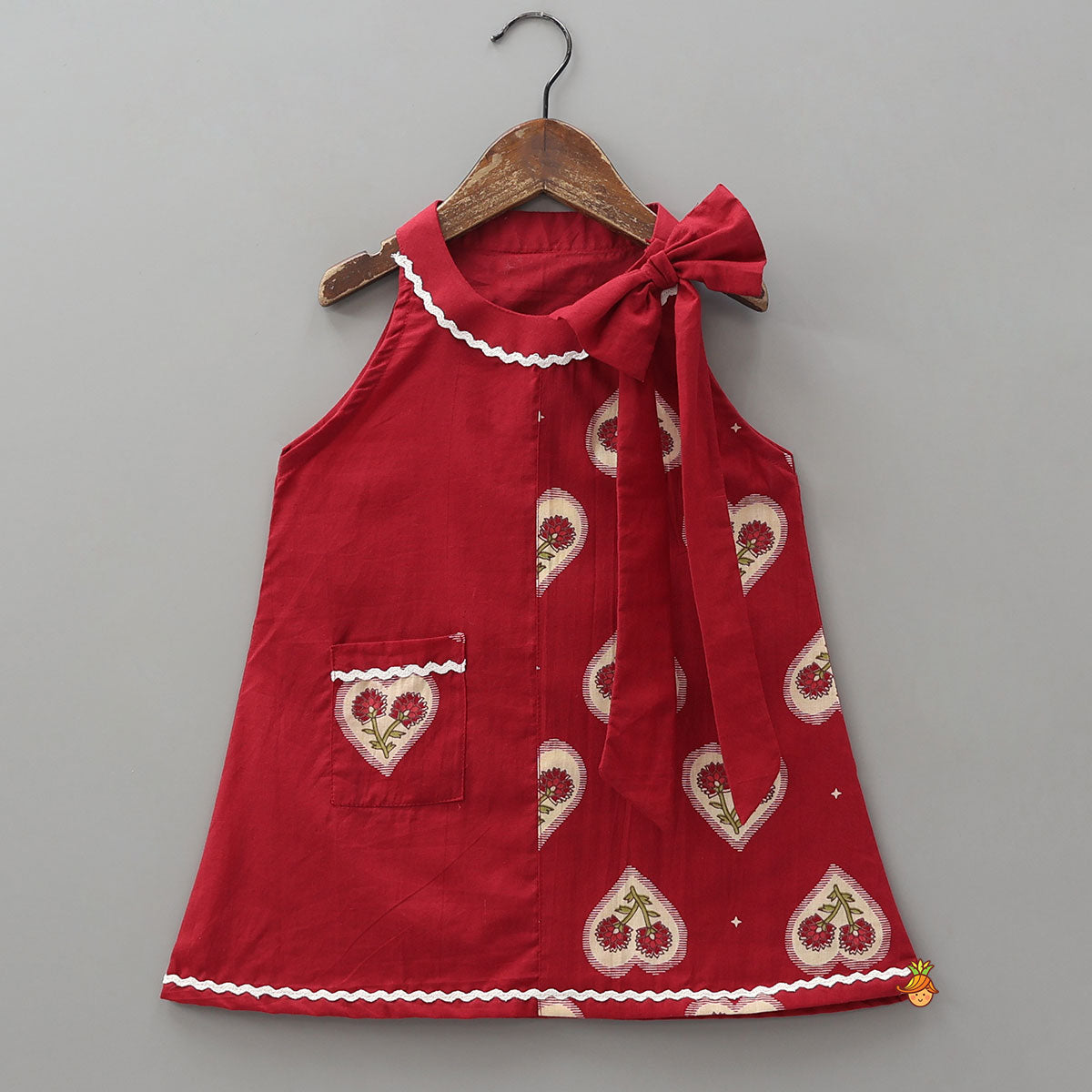 Heart Print Kurta With Statement Shoulder Bow And Palazzo