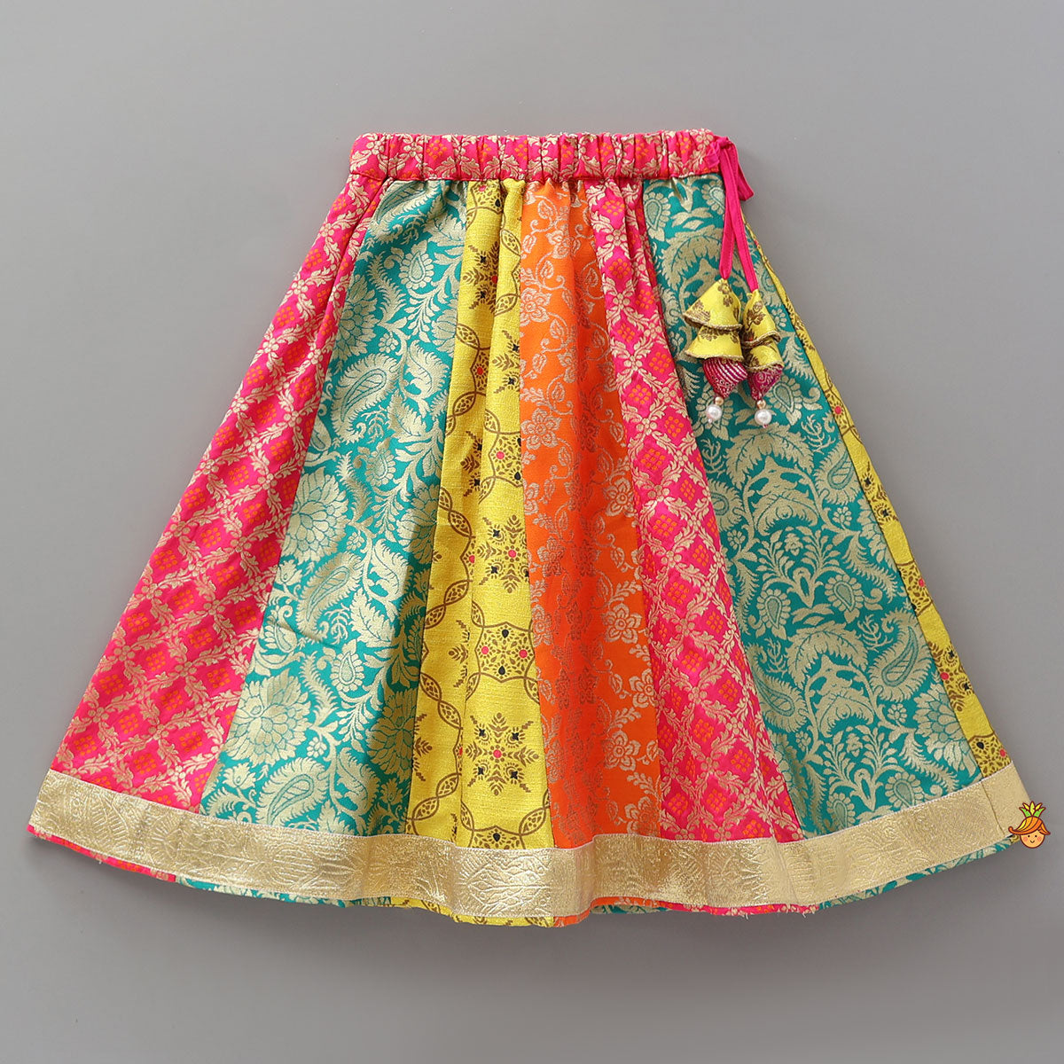 Sleeveless Top And Multicolour Lehenga With Dupatta