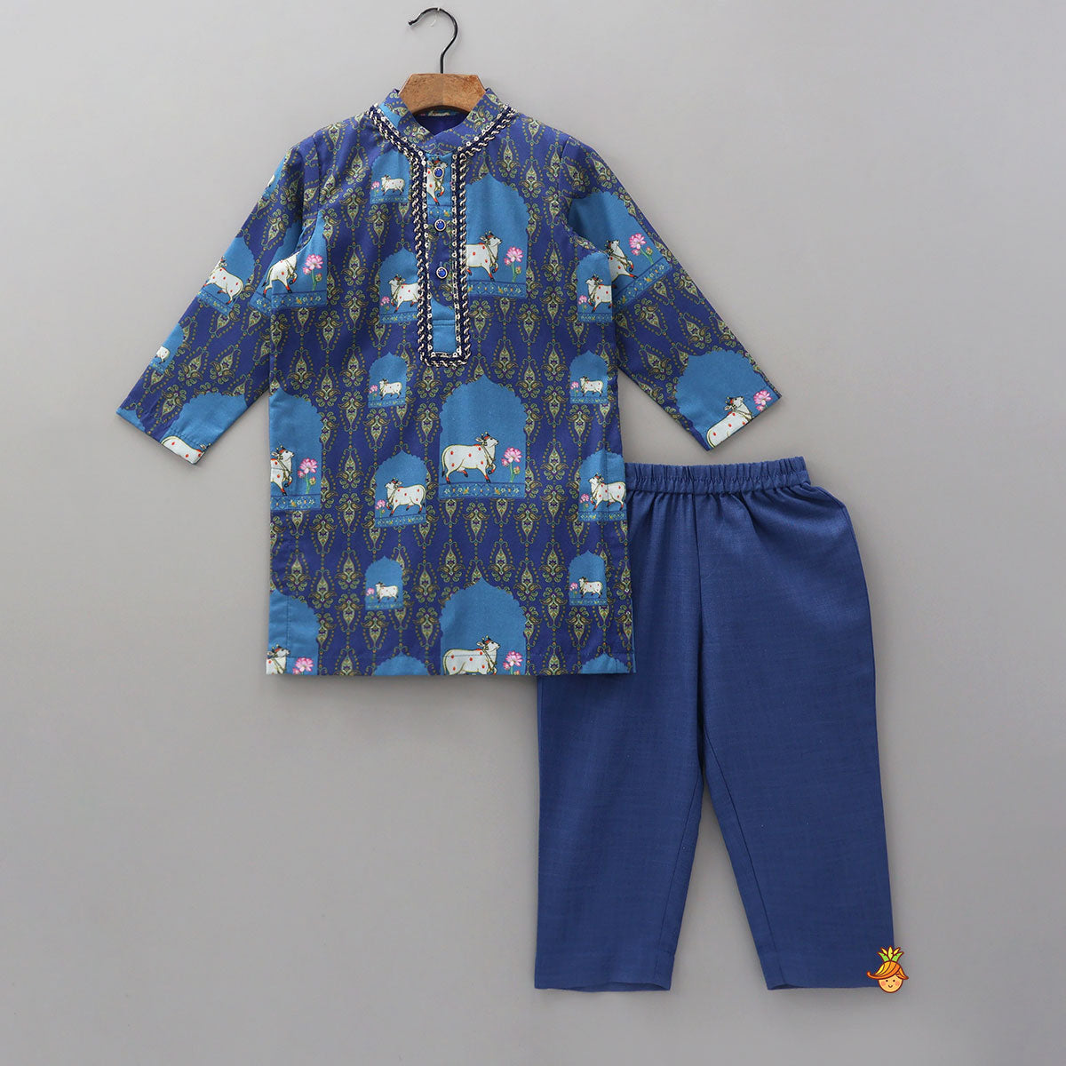 Ethnic Printed Kurta With Pyjama