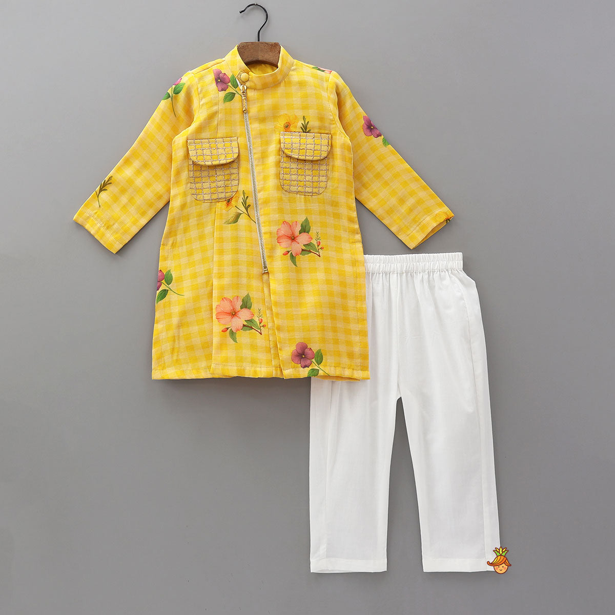 Floral Checkered Elegant Kurta And Pyjama