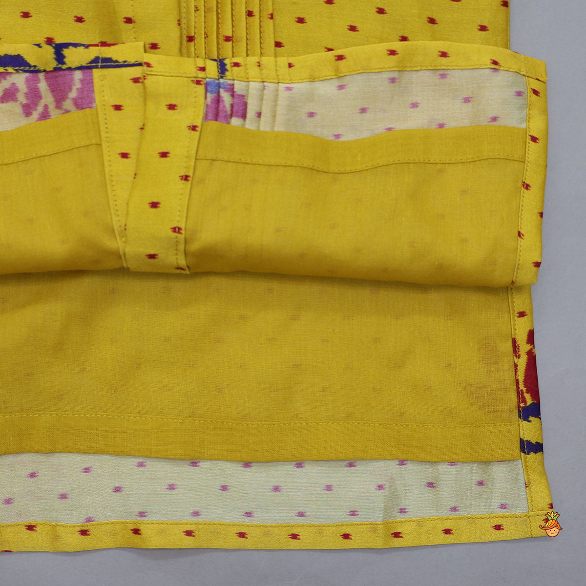 Pin Tuck Kurta And Pyjama