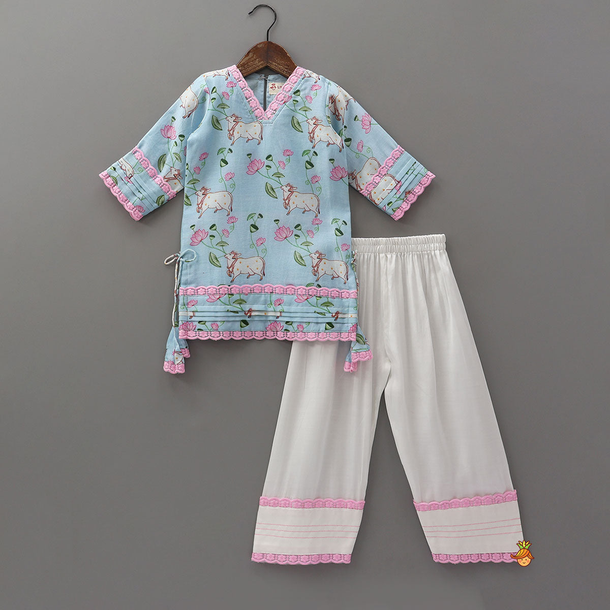 V Neck Kurti And Farshi Salwar With Dupatta