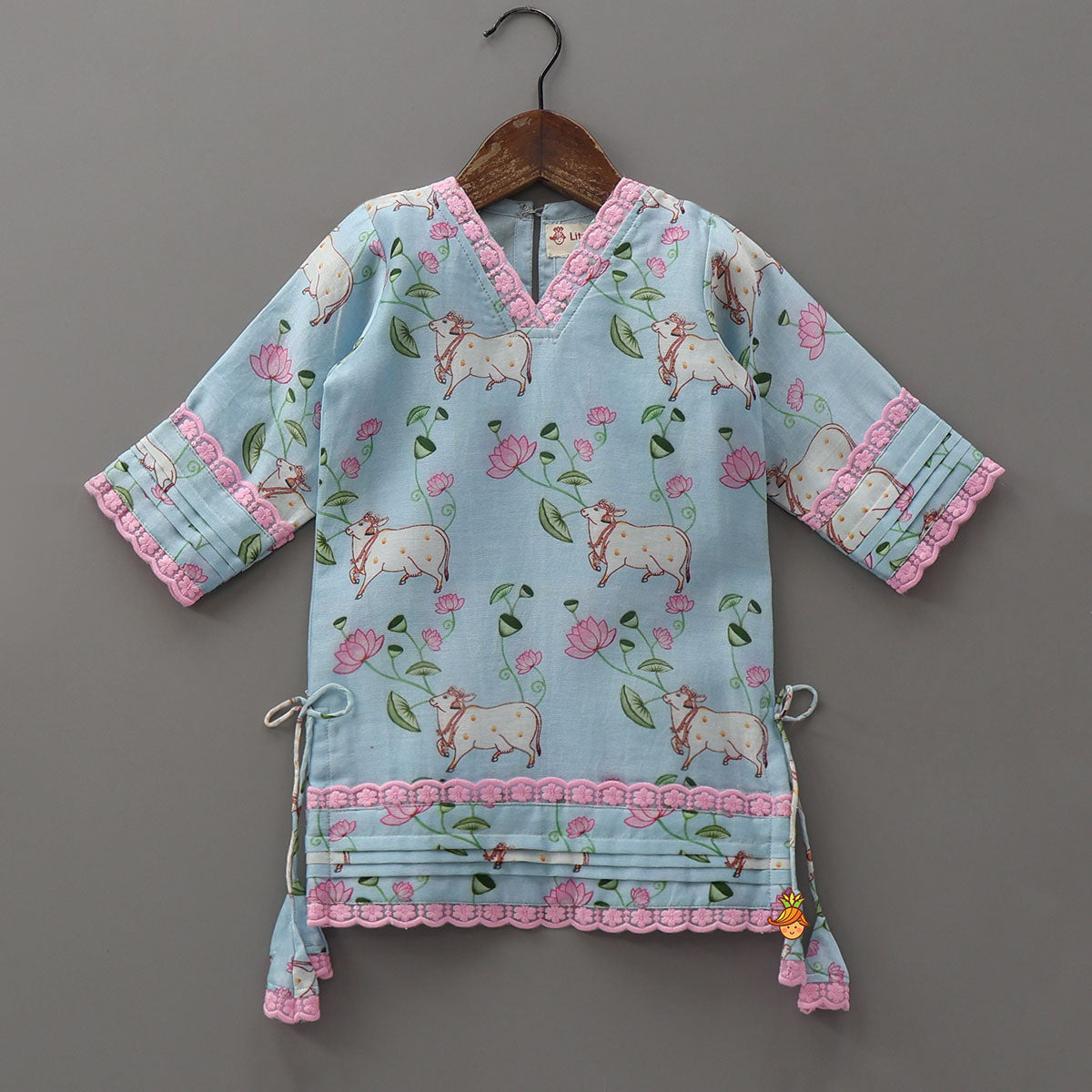 V Neck Kurti And Farshi Salwar With Dupatta