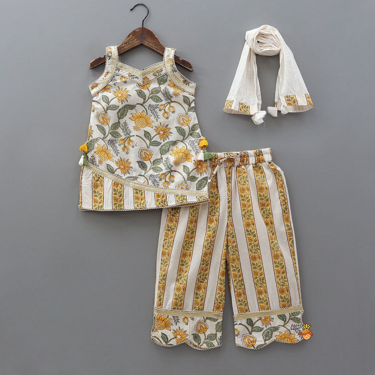 Floral Hand Block Printed Kurti With Pants And Dupatta