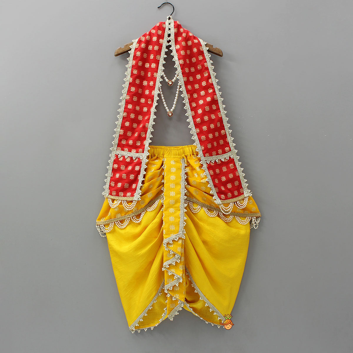 Traditional Brocade Dhoti Set With Matching Stole, Head Band, Basuri And Mala