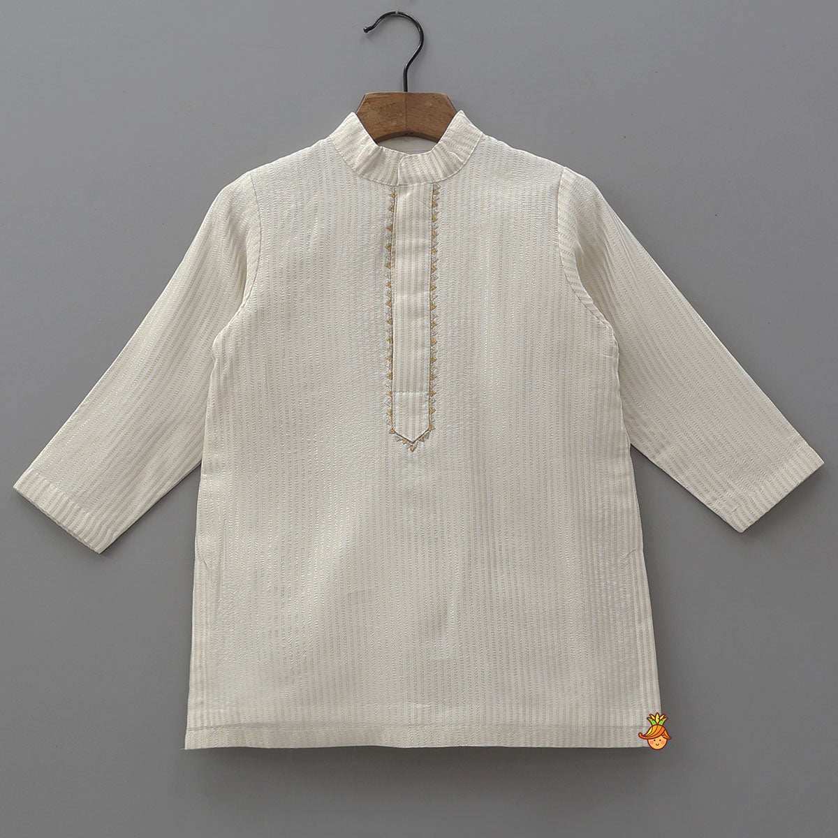 Shiny Stripes Kurta With Pyjama