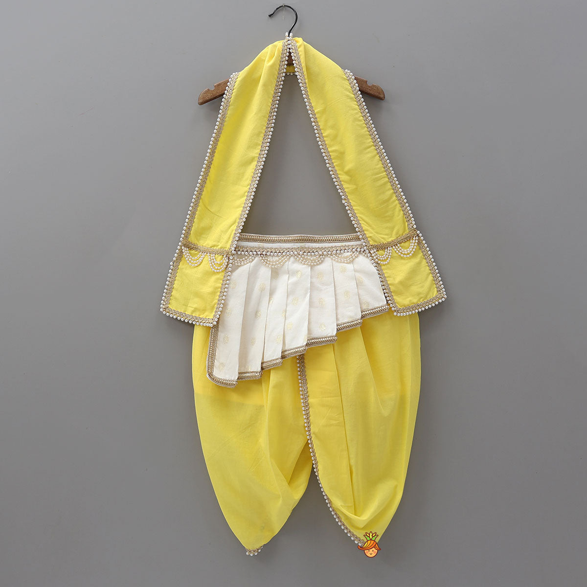 Traditional Dhoti Set With Matching Stole And Waist Belt With Headband