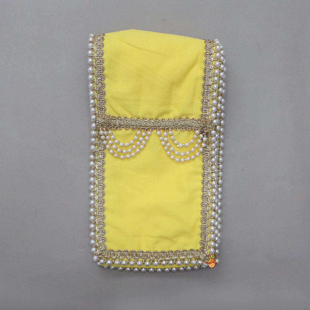 Traditional Dhoti Set With Matching Stole And Waist Belt With Headband