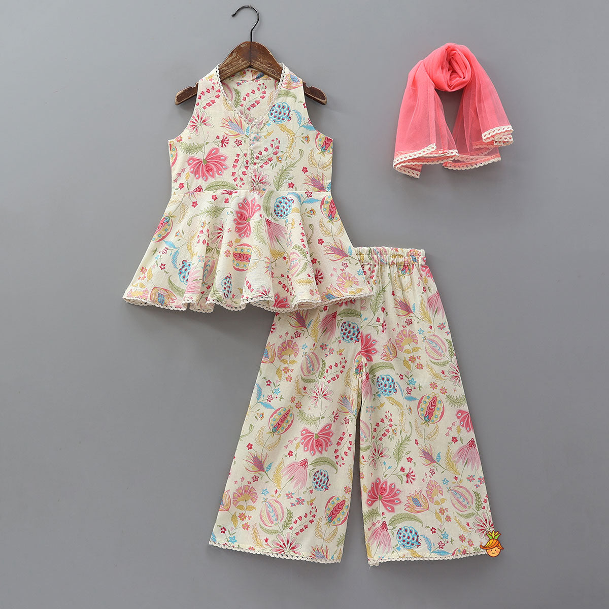 Sleeveless Printed Kurti And Palazzo With Net Dupatta