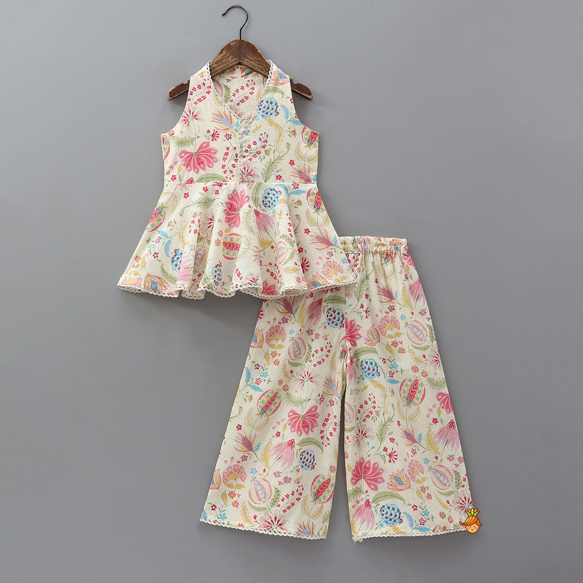Sleeveless Printed Kurti And Palazzo With Net Dupatta