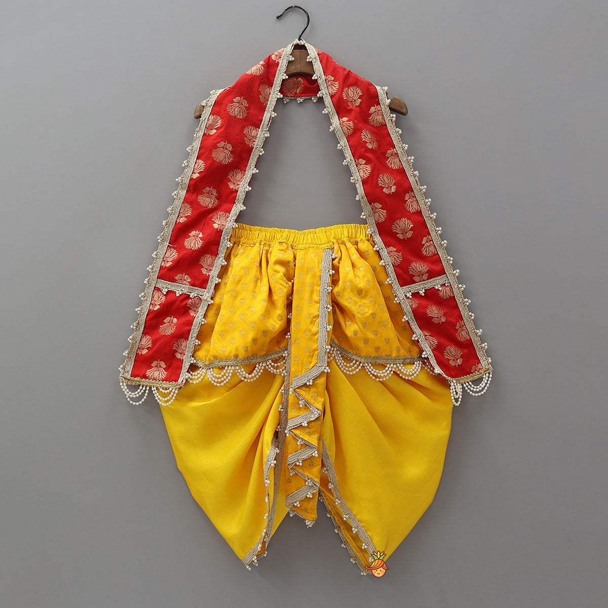 Traditional Brocade Dhoti Set With Matching Stole