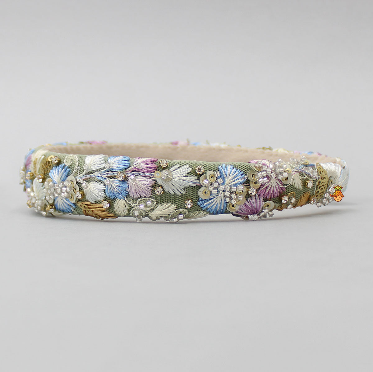 Stunning Thread Embroidered Net Hair Band