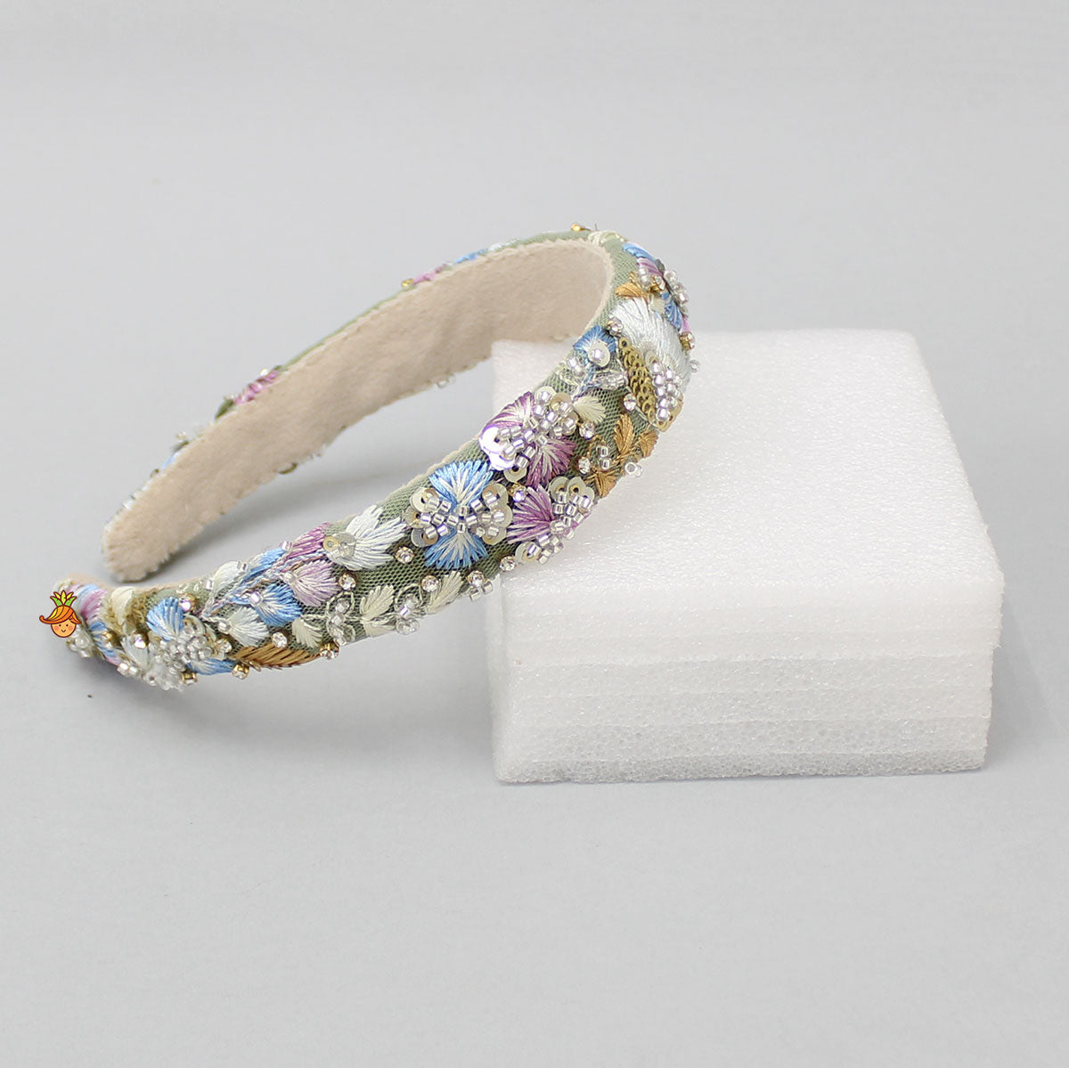 Stunning Thread Embroidered Net Hair Band