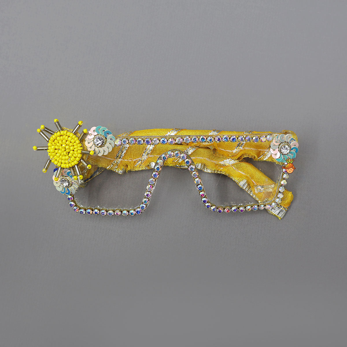 Rhinestones Embellished Sunglasses With Beaded Motif For Up To 8 Years