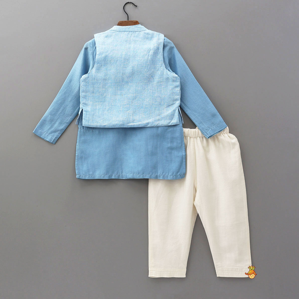 Ethnic Kurta With Fish Motif Embroidered Jacket And Pyjama