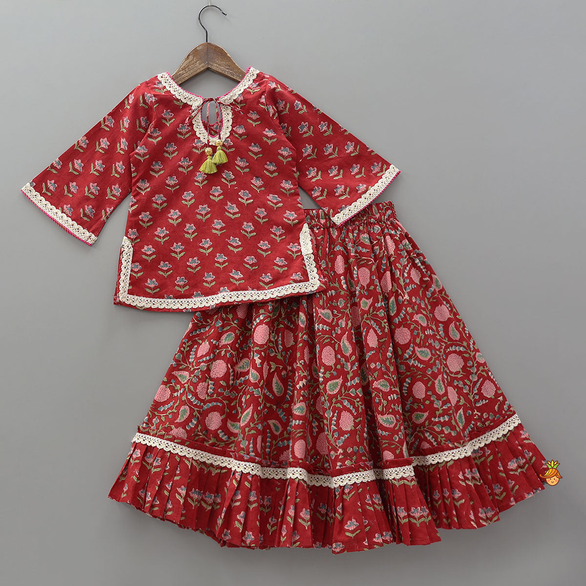 Lace Work Cotton Kurti With Flared Lehenga And Lurex Striped Dupatta