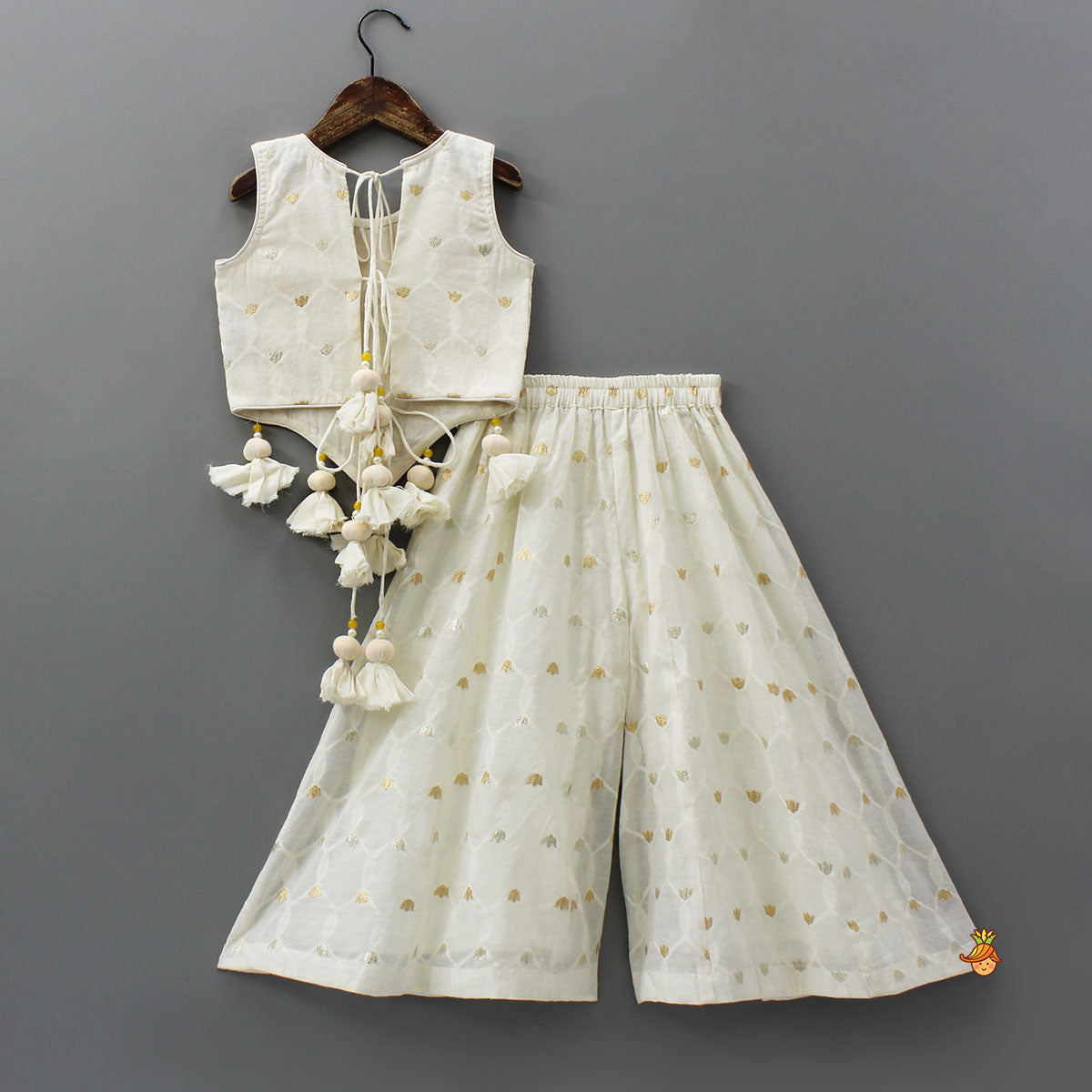 Stunning Tassel Detailed Floral Embroidery Top With Palazzo