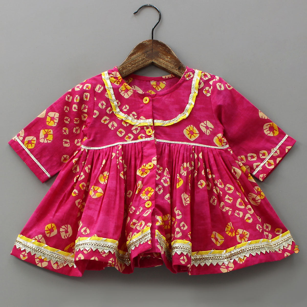 Bandhani Printed Gota Lace Detailed Kurti And Salwar With Matching Booties And Elasticated Headband