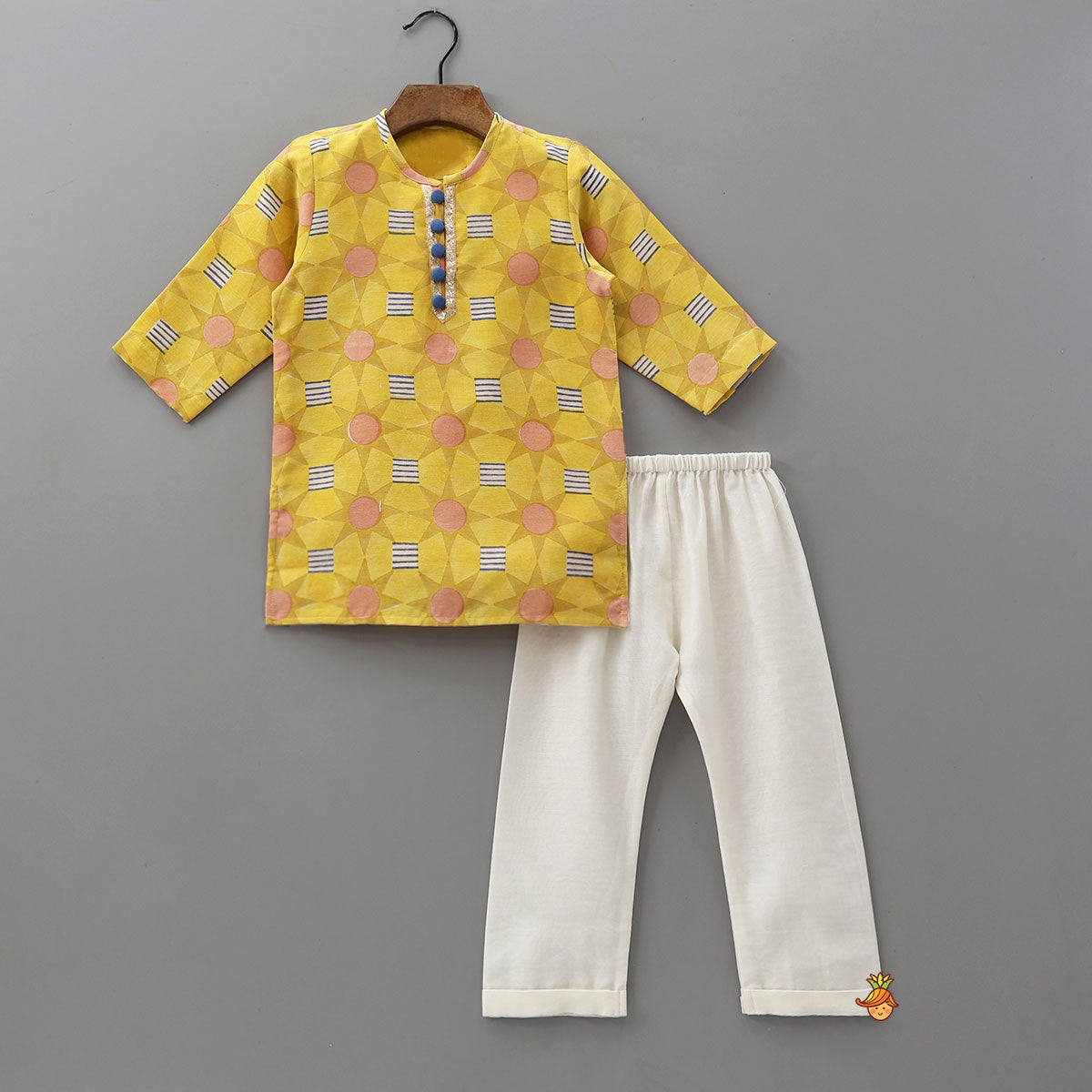 Vibrant Geometric Printed Kurta With Pyjama