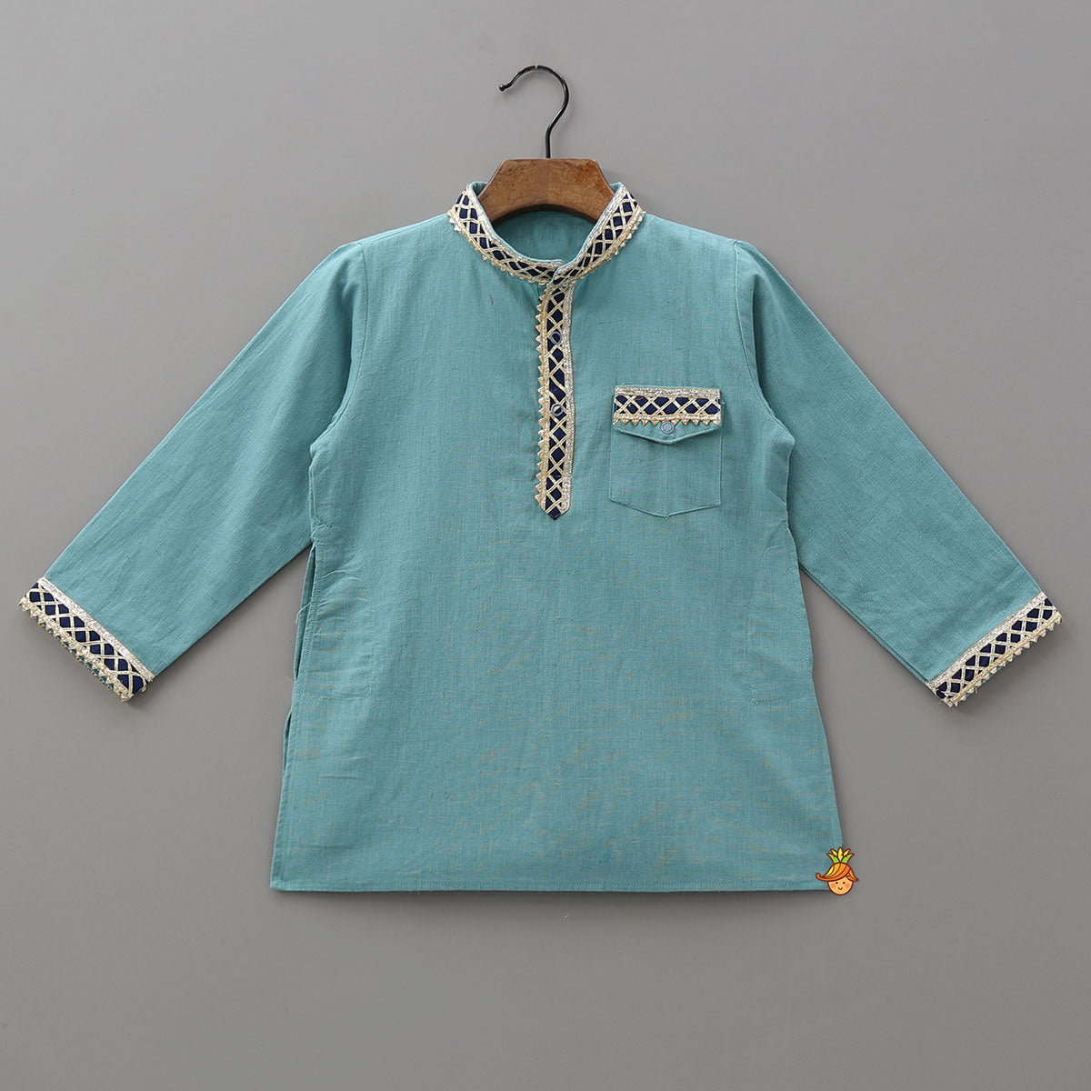 Patch Pocket Lace Detailed Kurta With Striped Dhoti