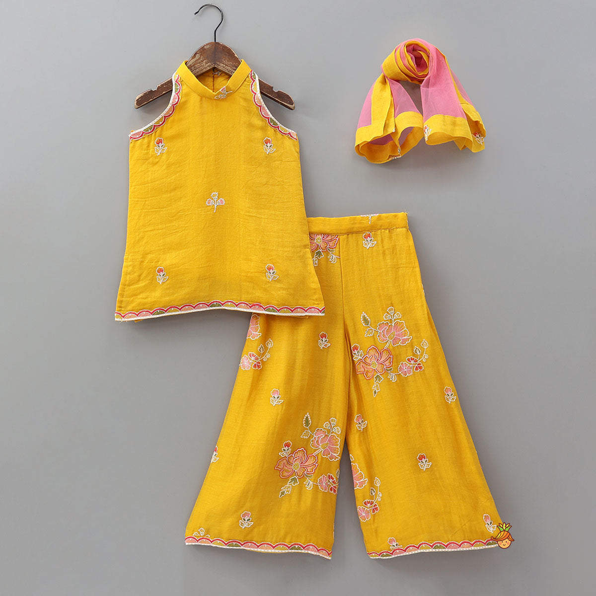 Floral Embroidered Halter Neck Kurti With Palazzo And Dupatta