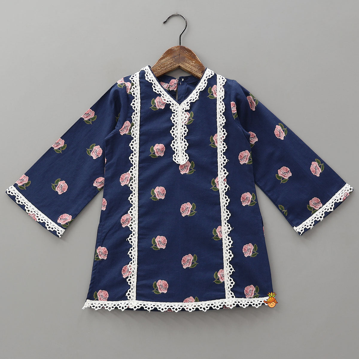 Floral Hand Block Print Lace Detailed Kurti With Pants