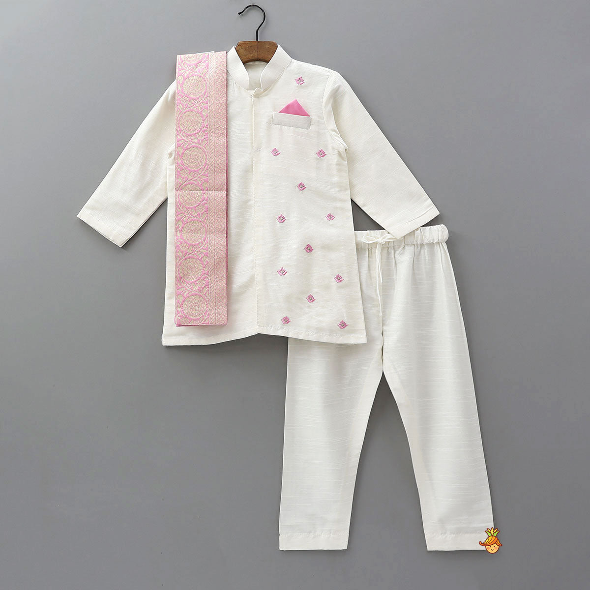 Floral Embroidered Kurta With Pyjama And Detachable Dupatta