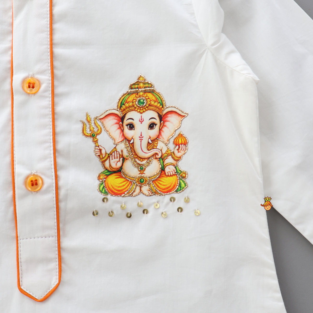Ganesha Motif Kurta With Embellished Dhoti