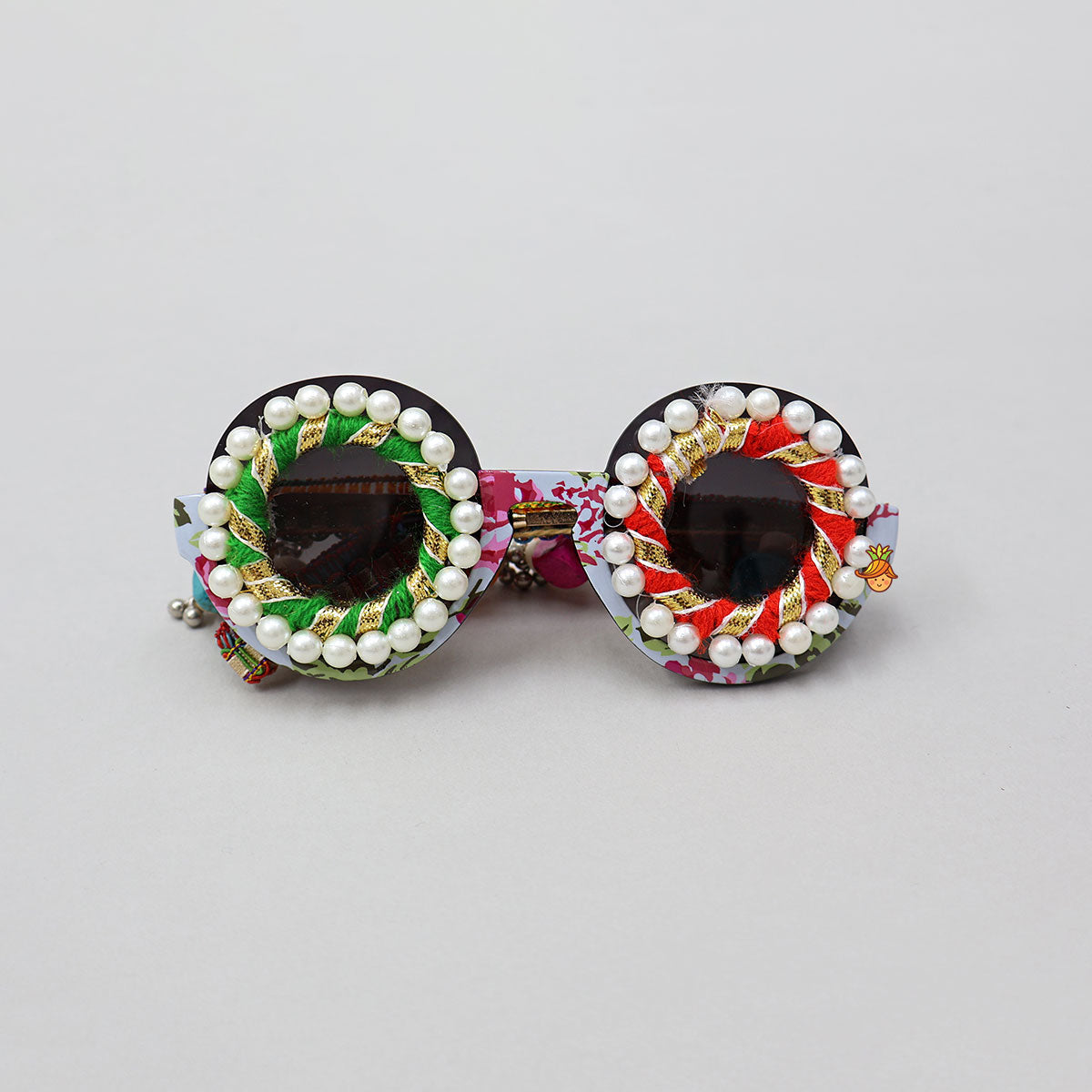 Single Pair Of Statement Navratri Sunglasses For 3+ Years