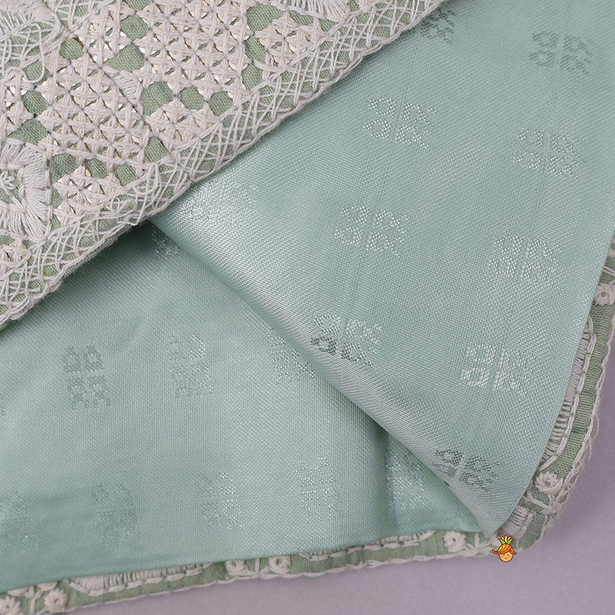 Pintuck Kurta With Thread Embroidered Open Jacket And Pyjama