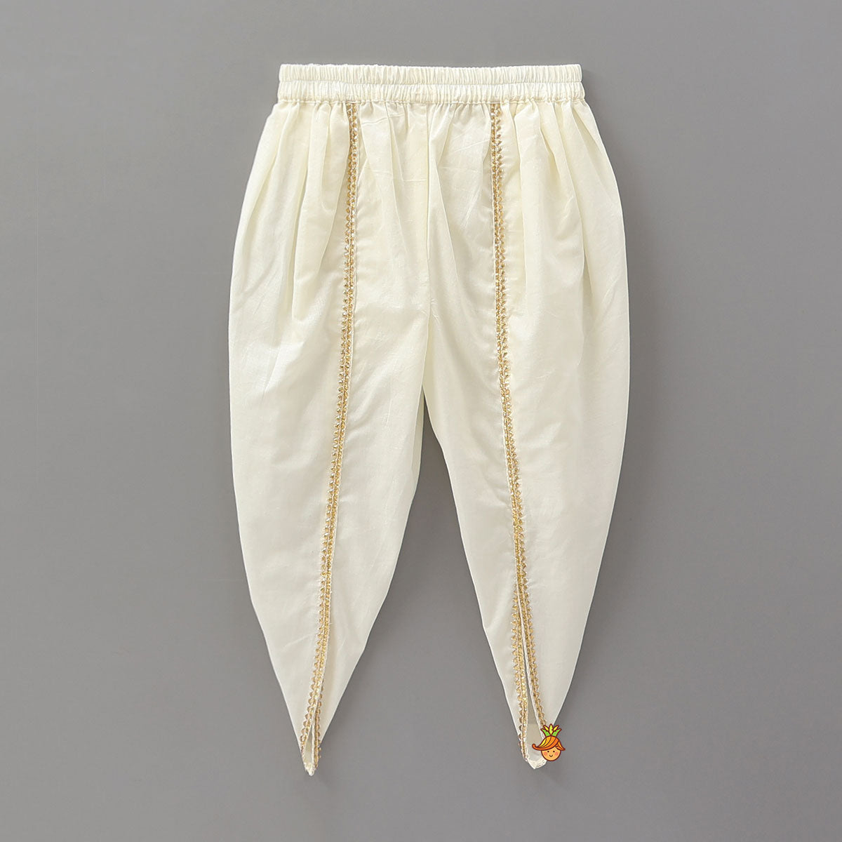 Ganesh Motif Embroidered Kurti And Dhoti