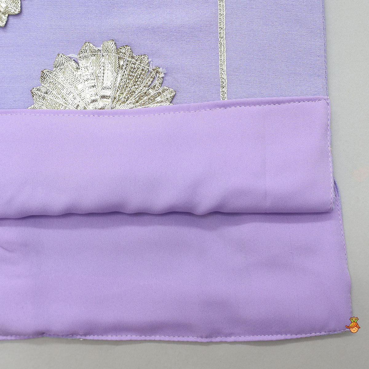 Gota Floral Embroidered Kurti And Pants With Matching Dupatta And Potli Bag