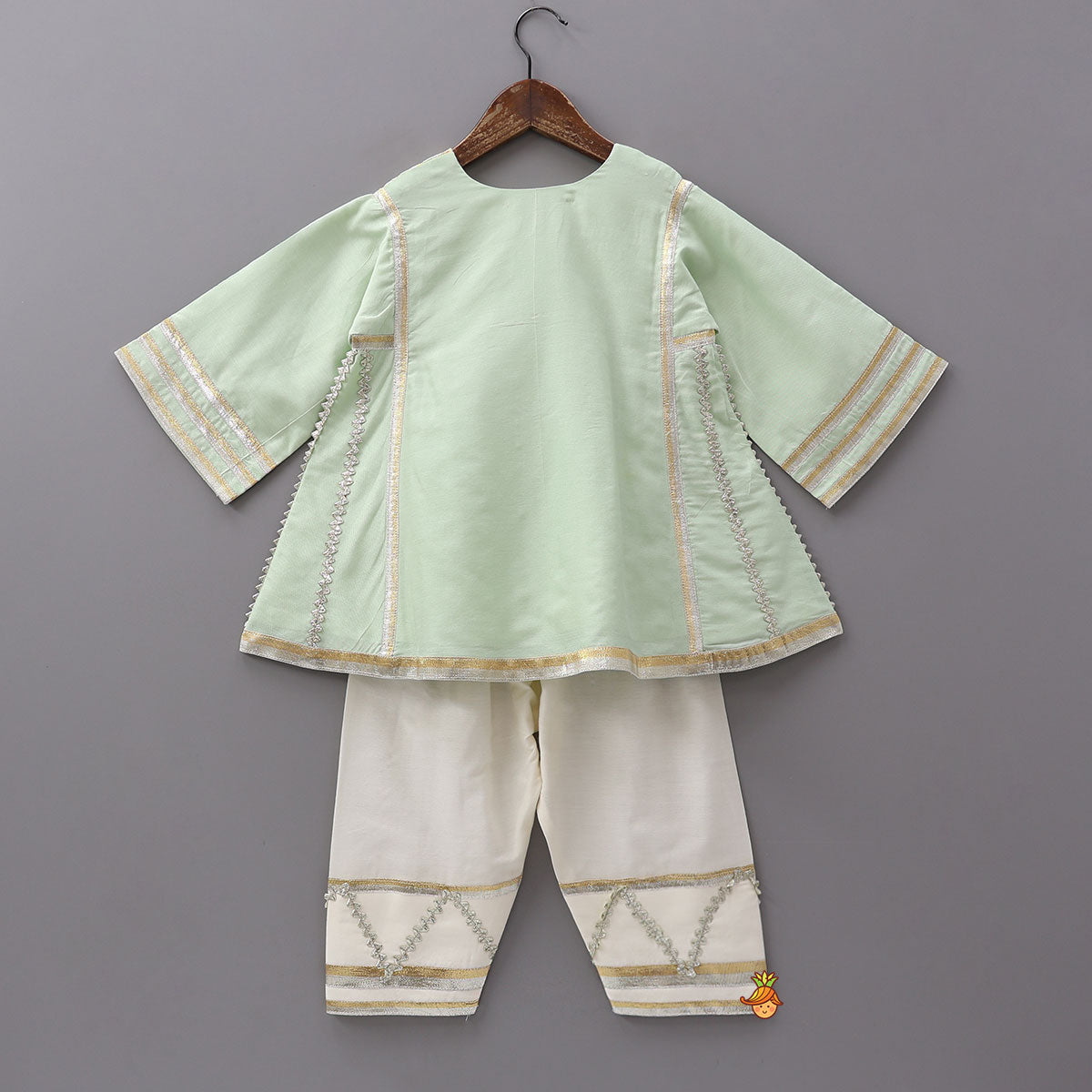 Lace Enhanced Kurti And Farshi Salwar With Potli Bag