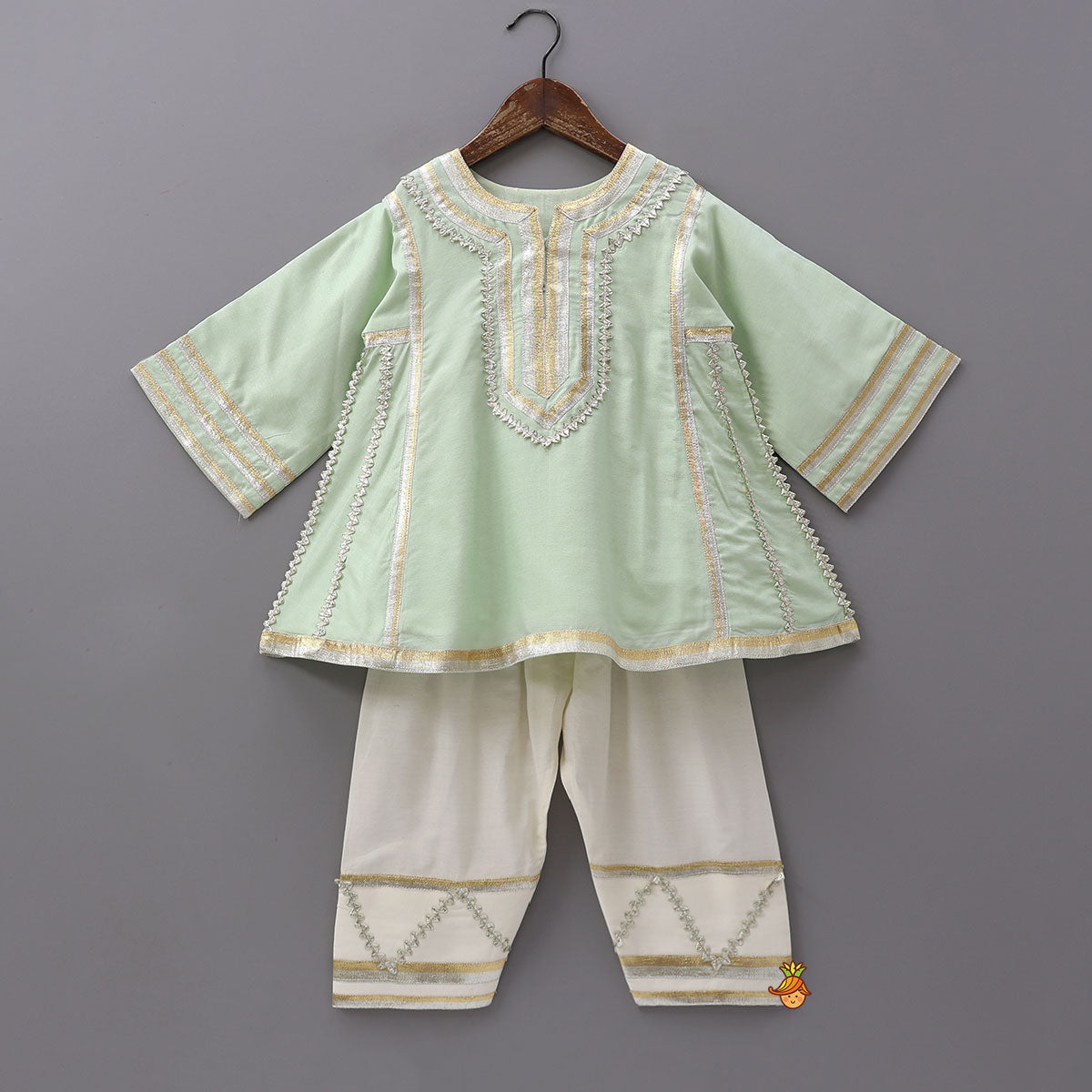 Lace Enhanced Kurti And Farshi Salwar With Potli Bag