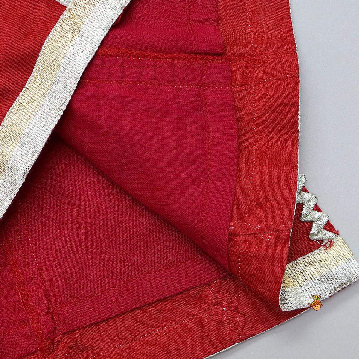 Lace Highlighted Kurti And Farshi Salwar With Potli Bag