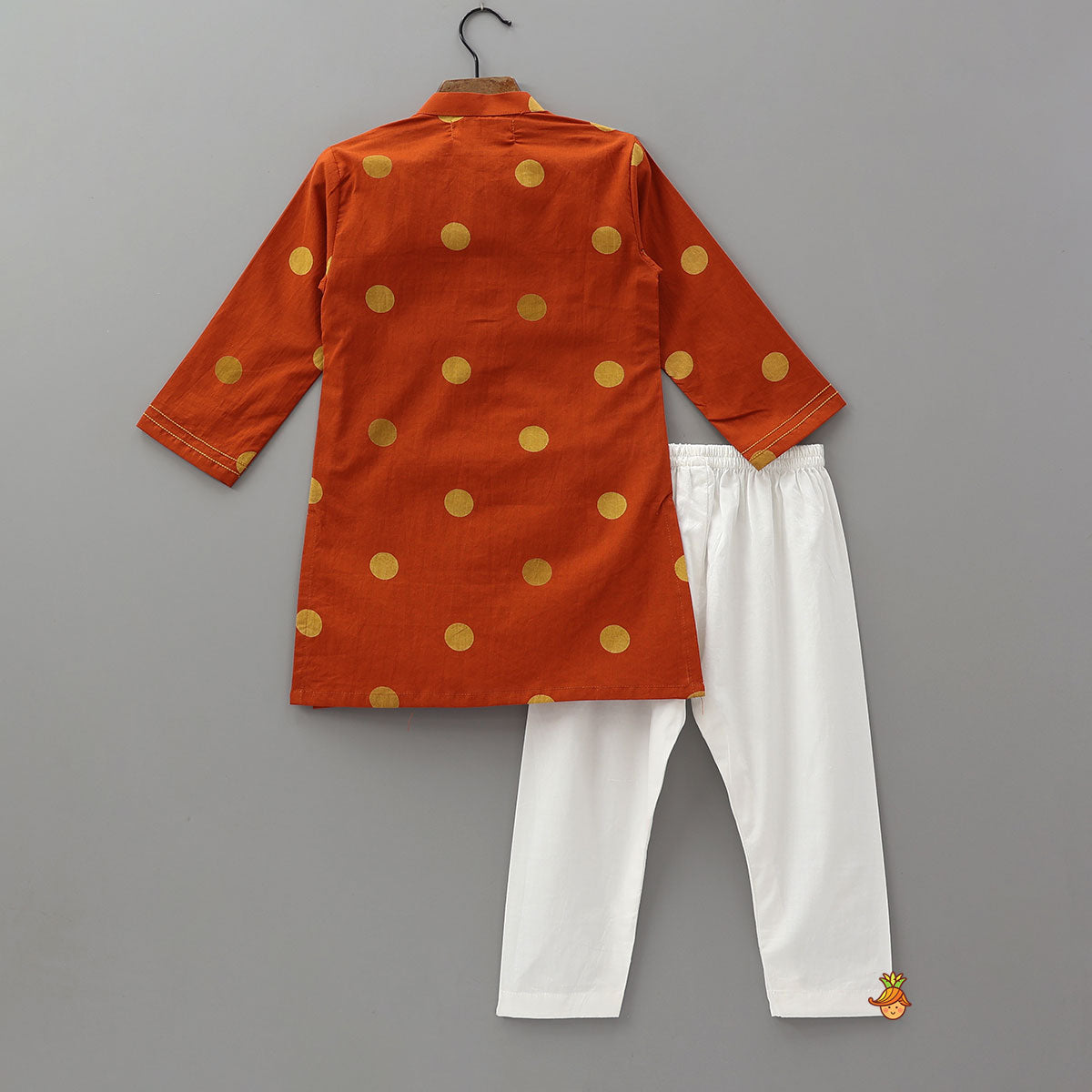 Front Placket Polka Dot Printed Ethnic Kurta And Pyjama